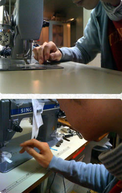 アトリエでの作業風景